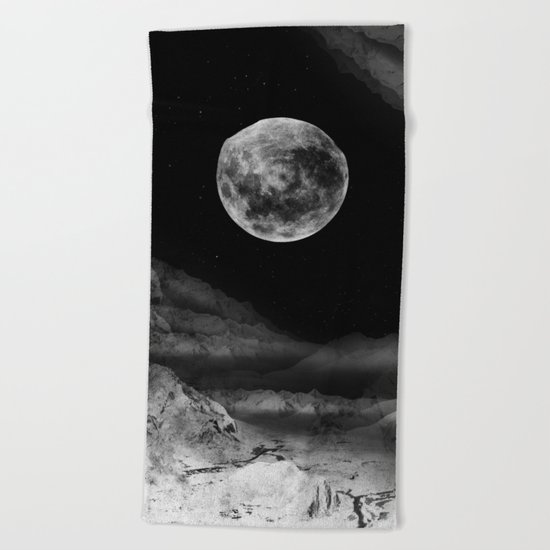 Between two moons Beach Towel