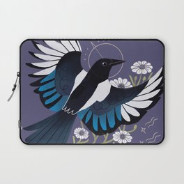 Familiar - Eurasian Magpie Laptop Sleeve