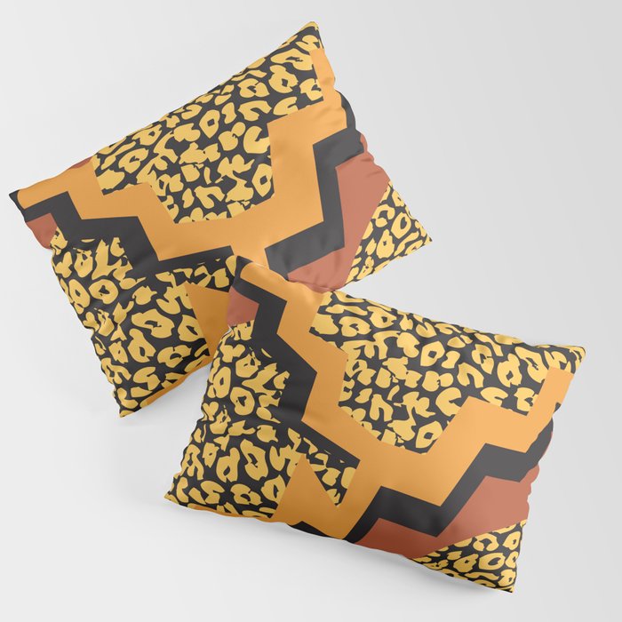 Leopard pattern in 80's style Pillow Sham