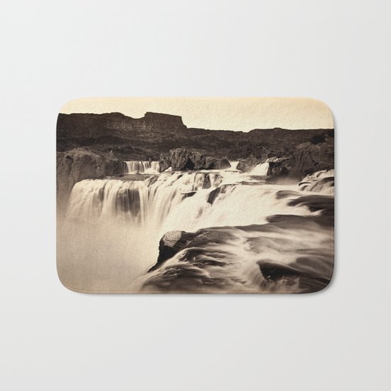 Vintage Waterfall Bath Mat