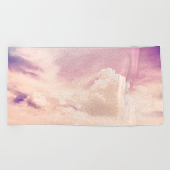 Freedom and Dreams, Pink Sky and Clouds, Heaven Beach Towel