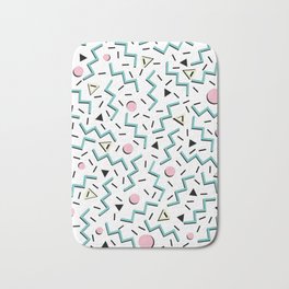 Back to the 80's eighties, funky memphis pattern design Badematte