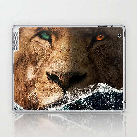 Lion behind the Ocean Laptop & iPad Skin