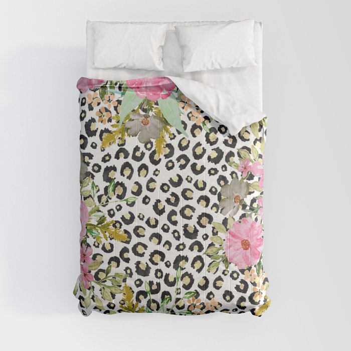 Elegant Leopard Print and Floral Design Comforter
