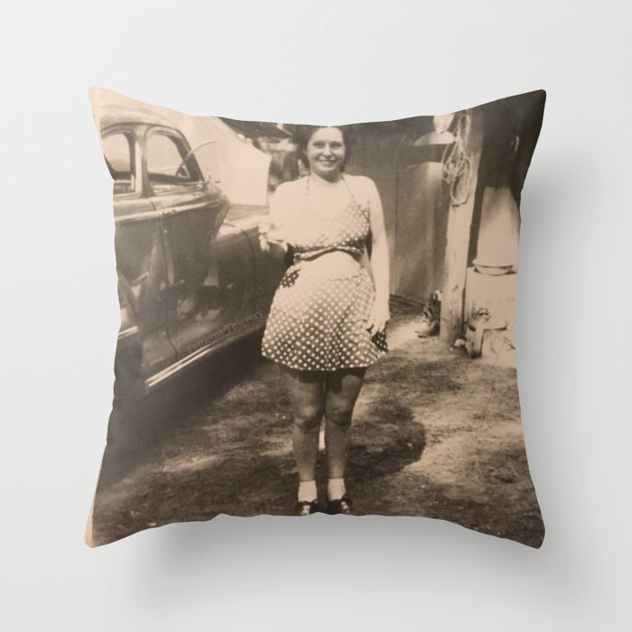 Cheers! Throw Pillow