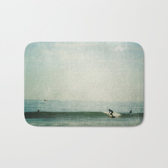 surf days Bath Mat
