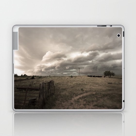 That Ol' Wind - Storm Clouds Advance Over Country Landscape on a Stormy Day in Oklahoma Laptop & iPad Skin