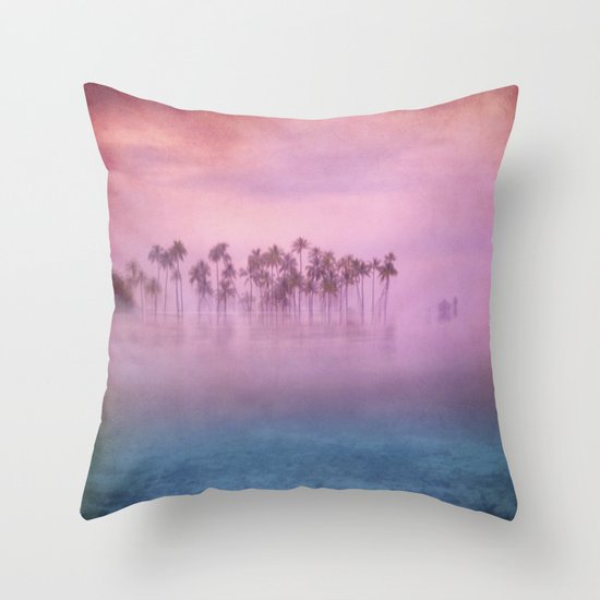 dreams in the paradise Throw Pillow