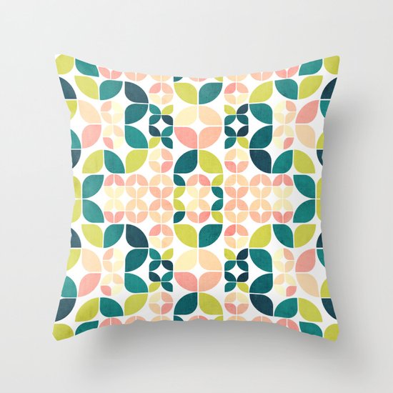 Rose Garden Pattern Throw Pillow
