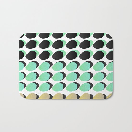 Polka_Dots Bath Mat