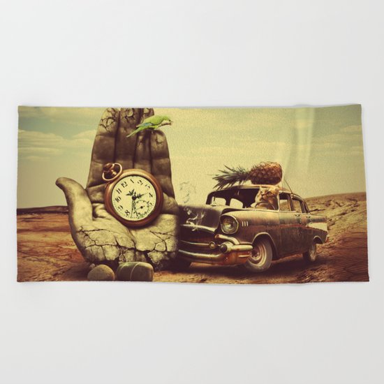 Vintage dreams Beach Towel
