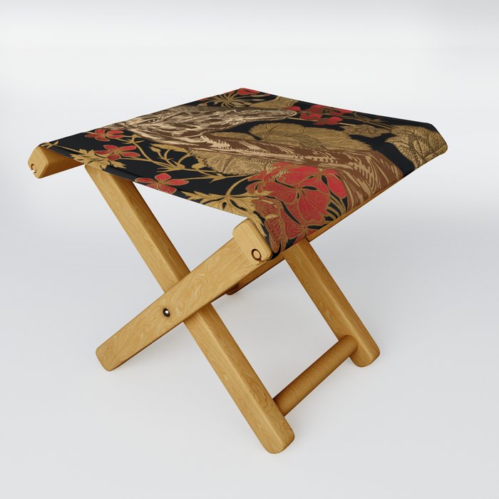 giraffe in frame Folding Stool