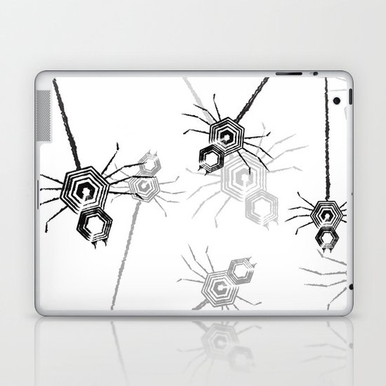 Spiders, spiders, everywhere Laptop & iPad Skin