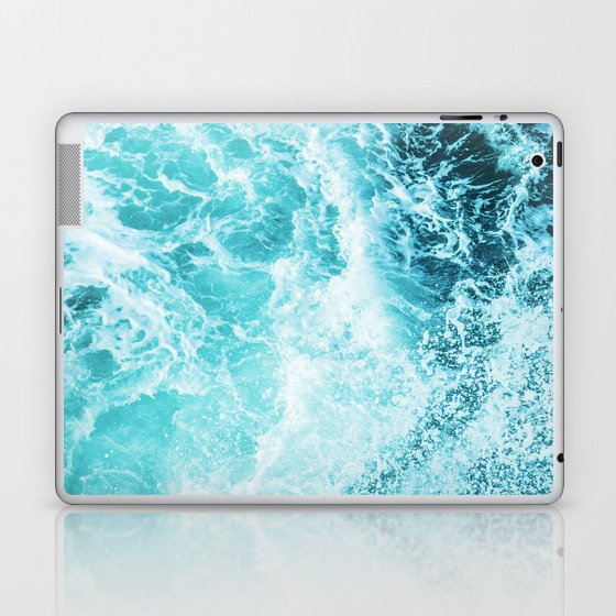 Perfect Sea Waves Laptop & iPad Skin