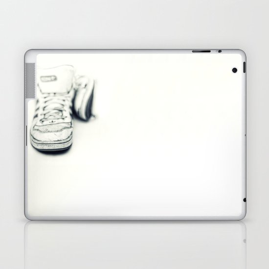 Dancing Barefoot.... Laptop & iPad Skin