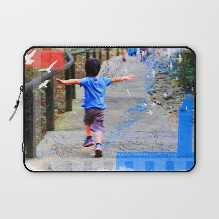 learning to fly 02 Laptop Sleeve