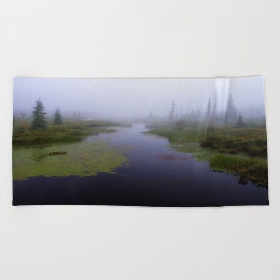 fade away Beach Towel
