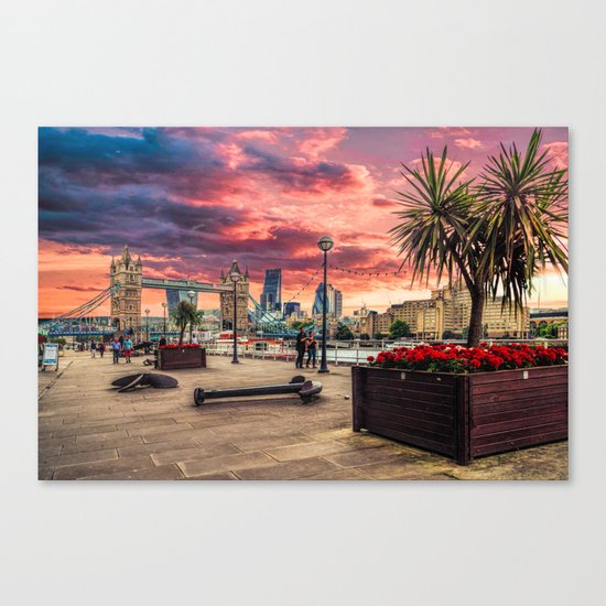 London River Side Canvas Print