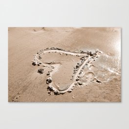 Heart in the sand Canvas Print