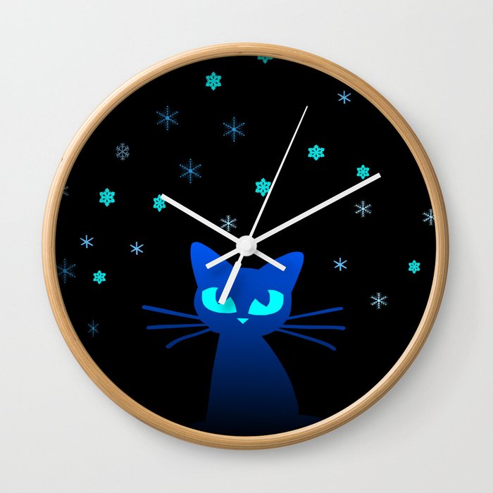Wall clock that glows hotsell in the dark