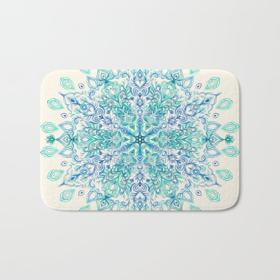Peppermint Snowflake on Cream Bath Mat