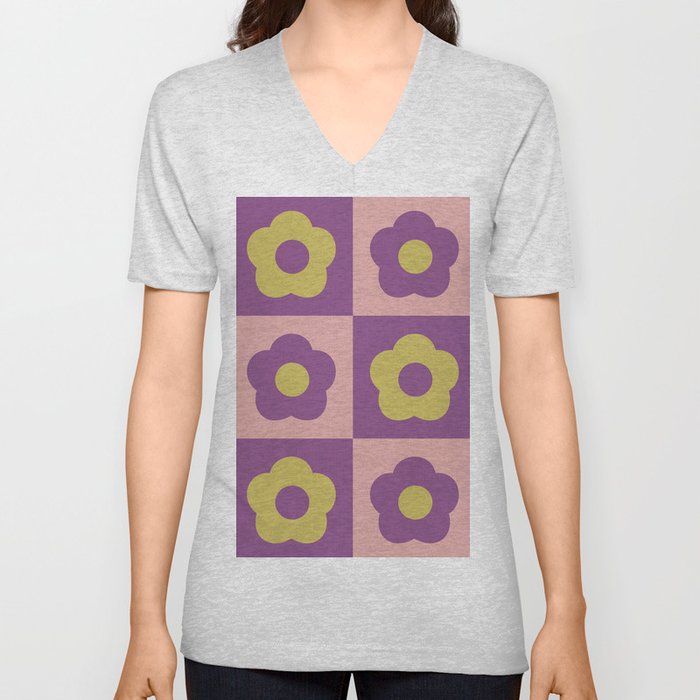 Retro Checkered Daisies, Purple, Blush, Green V Neck T Shirt