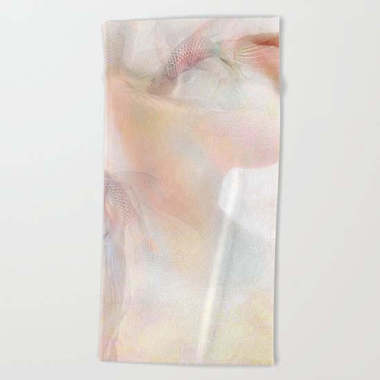 Like fish in the water Beach Towel
