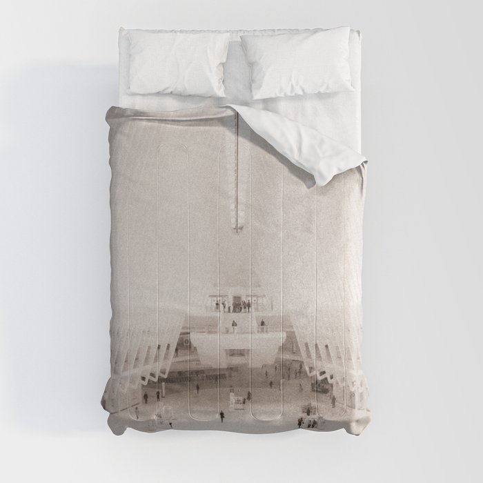 Vintage and Modern NYC, Travel Photography New York City Comforter