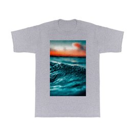 Ocean Waves and Beach Shore at Sunset T Shirt | Sun, Sea, Painting, Ocean, Oilpaint, Summer, Sunsetatthebeach, Orange, Beautiful, Romanticview 