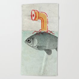 Periscope Goldfish Beach Towel