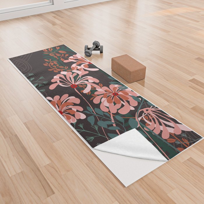 Alfons Mucha would love this flowers – taupe Yoga Towel