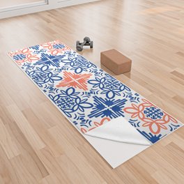 Cheerful retro Modern Kitchen Tile Pattern Red and Navy Blue Yoga Towel