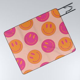 Groovy Pink and Orange Smiley Face - Retro Aesthetic  Picnic Blanket