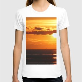 Sunset in the Bay T-shirt
