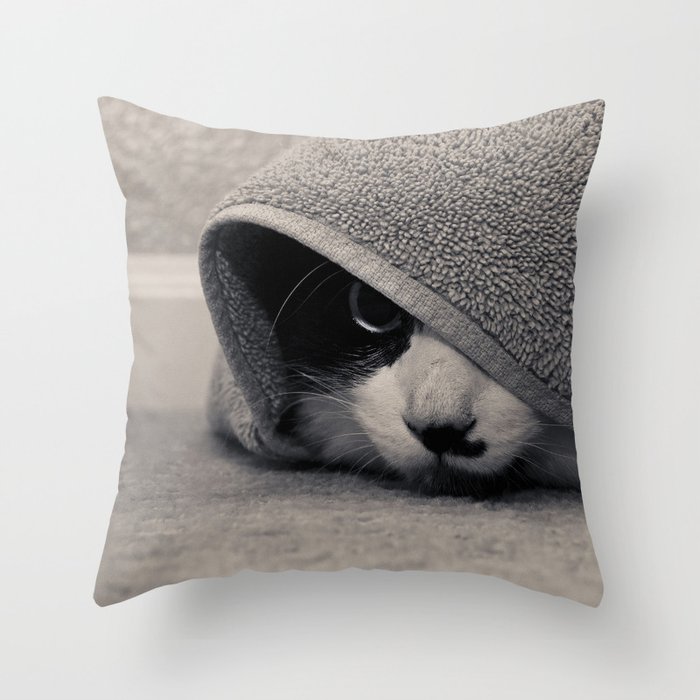 Incognito [Cat] Throw Pillow