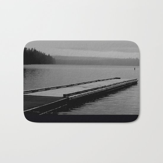 Suttle Lake in Gray and Black Bath Mat