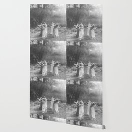 Circle Of Witches Vintage Women Dancing Black And White Wallpaper
