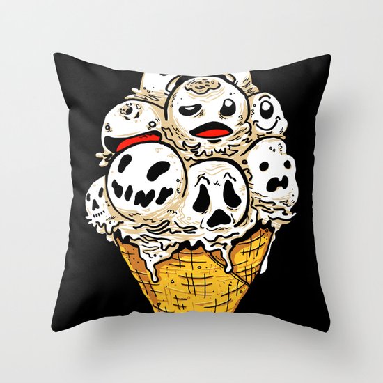 I Scream on Friday the 13th Throw Pillow