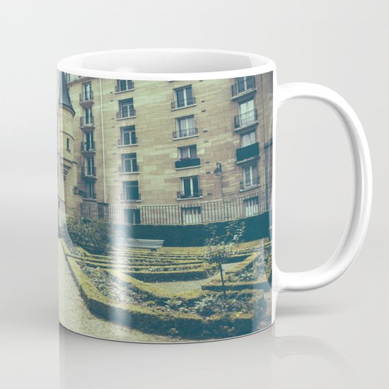 French Garden Maze IV Mug