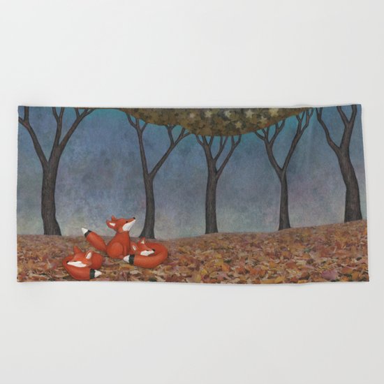 sleepy foxes Beach Towel