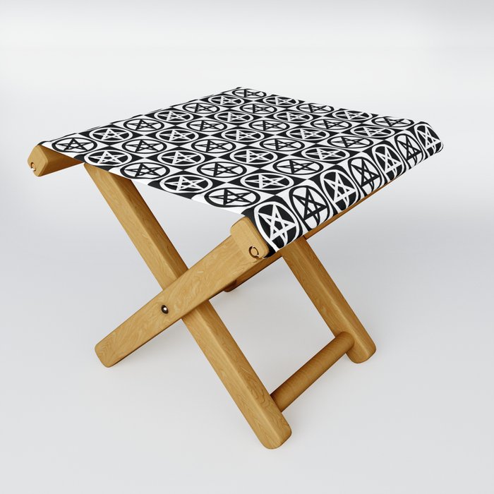 Pentagrams Pattern--Black & White Folding Stool