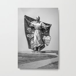 Dignity Of Earth And Sky - Black and White Edition Metal Print | Earthandsky, Blackandwhite, Vintage, Indianart, Homedecor, Nativeamerican, Chamberlain, Statue, Photo, Fineart 