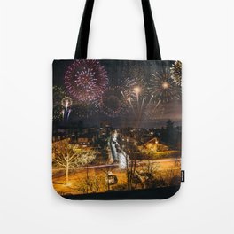 Fireworks from my living room window! Tote Bag